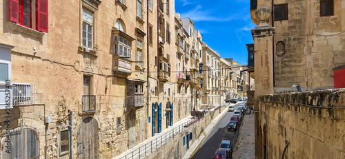 фотографія Liesse Street which has served as a setting for several major international film