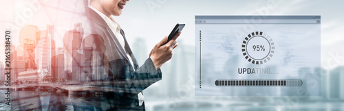 Foto Knowledge upgrade and software updates support digital skills growth, competitiveness, and continuous learning to stay current with new tech trends