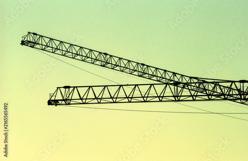 Construction crane