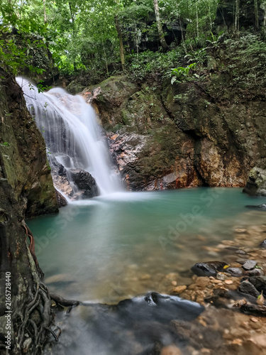 Recorrido entre montañas y rios en Panama