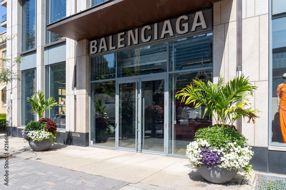 Fototapeta premium Toronto, ON, Canada - August 21, 2026: A Balenciaga store on Yorkville Avenue in Toronto, Ontario, Canada. Balenciaga is a Spanish luxury fashion house. 