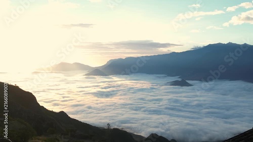 Video overlooking a sea of ​​clouds in the Andean village of Llama near Chota, in Cajamarca, Peru