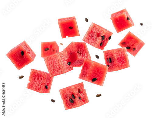 Fallende Wassermelonen-Würfel isoliert auf transparentem Hintergrund