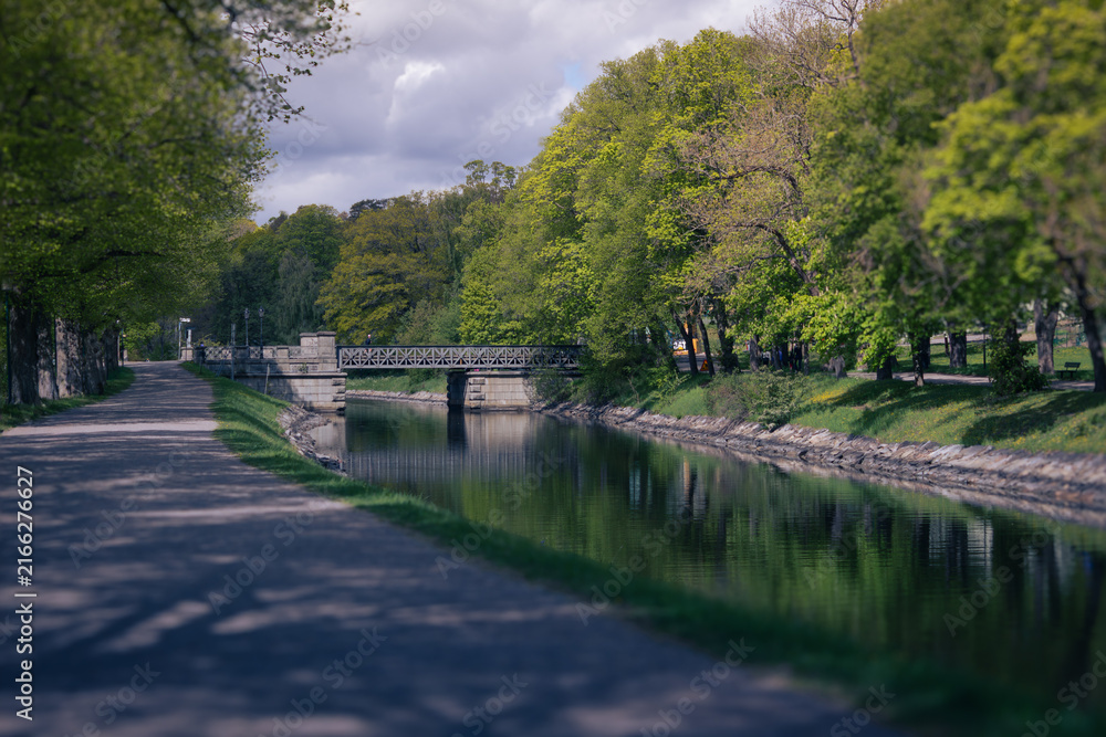 Fototapeta premium canal in the park