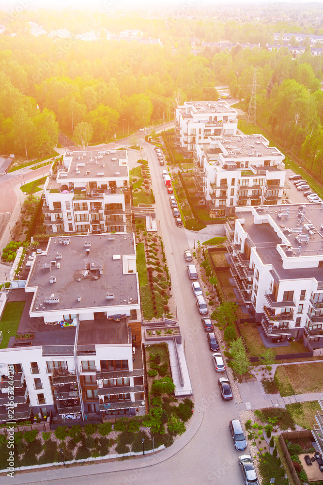 Fototapeta premium Aerial perspective of upscale suburban living community area