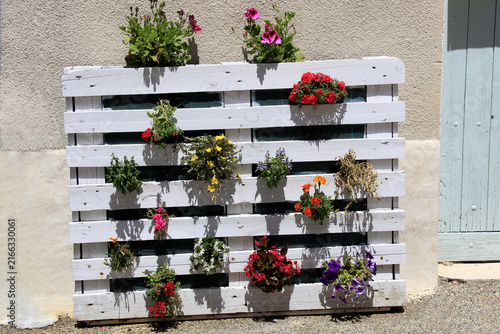 Foto beau fleurissement de cette balustrade