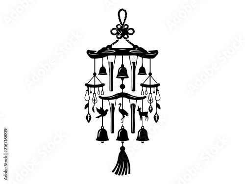 Quadro su tela Ornate Animal Totem Wind Chime Silhouette, Decorative Garden Bell Set, Vector Na