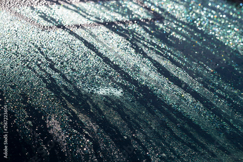 Obraz na płótnie Glistening water reflects sunlight in shimmering patterns