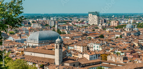 Foto Aerial panorama view of Brescia, Italy seen from Brescia Castle