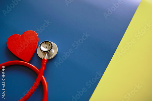 Fotografía Doctor`s desk in the clinic's office