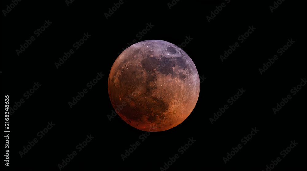 Obraz premium A stunning total lunar eclipse featuring the moon glowing with a deep red hue against a pitchblack night sky, capturing the celestial phenomenon in detail