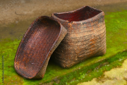 Konstfotografi Handmade Traditional Woven Basket with Wooden Lid in Nepal