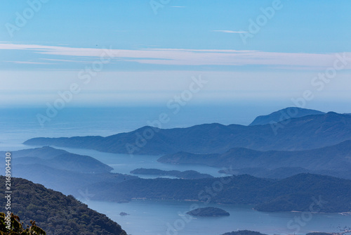 Canvas Print Panoramic Coastal Landscape with Islands and Mountain Ranges