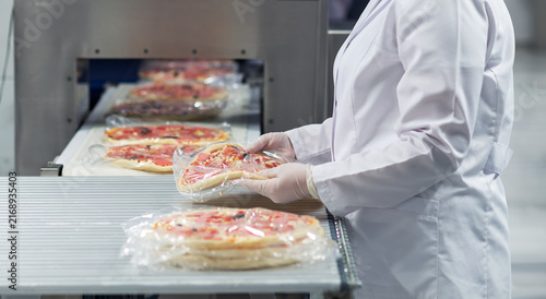 Quality Control Inspection of Packaged Frozen Pizza