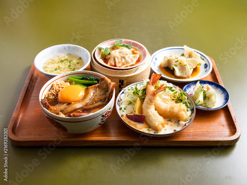 本格中華のランチプレート
