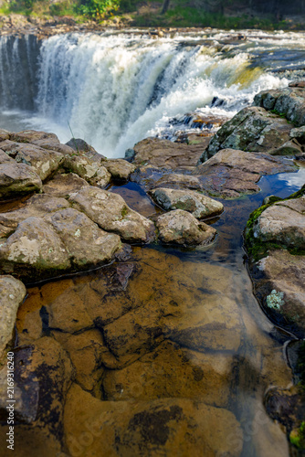 Northland travel, Haruru Falls at Paihia.