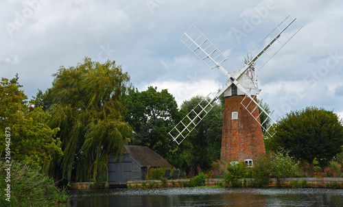 Foto Hunsett Drainage Mill on the River Ant, Norfolk Broads
