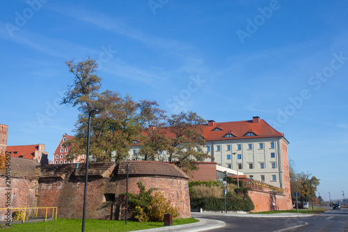 Obraz na plátne Bulwar nad Wisłą w Toruniu, Polska, The Vistula River Boulevard in Toruń, Poland