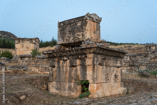 Quadro su tela Necropolis
of Hierapolis Ancient City in Pamukkale, Denizli, Turkiye