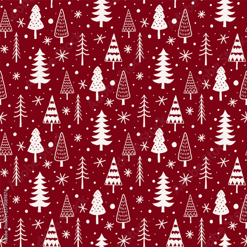Small, varied white Christmas trees and snowflakes isolated on a dark red background. Cute seamless pattern. Simple, hand-drawn vector flat graphic illustration. Texture.