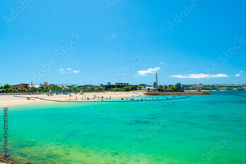 沖縄県北谷町サンセットビーチの風景