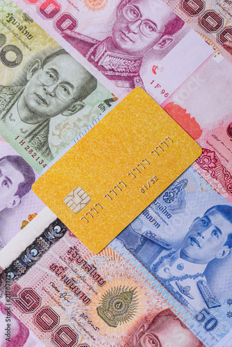 Quadro su tela A credit card for contactless cashless payments via a terminal or online