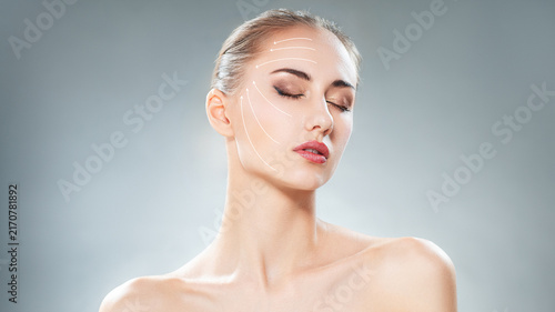 Quadro su tela Beautiful Woman with Face Lifting Lines