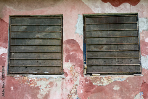Canvastavla Windows of an old abandoned military building from the times of communism in Cze