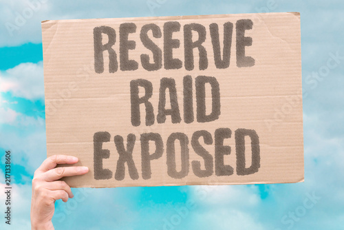 Canvastavla "Reserve raid exposed" Emergency accounts emptied for other use