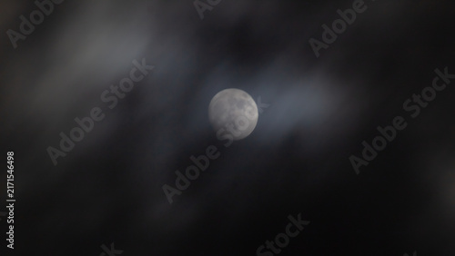 Obraz na plátne Full moon in the night sky with clouds