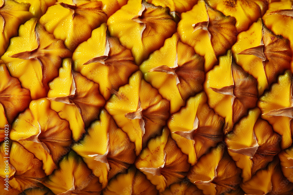 Fototapeta premium Pineapple Skin Texture Yellow Geometric Scales Background
