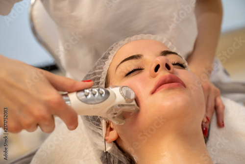 Close up of woman receiving anti aging lpg endermologie skin tightening procedure