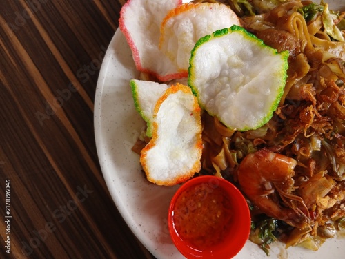 Canvastavla Kwetiau is a type of flat, white noodle made from rice flour
