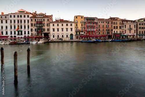 Bild auf Leinwand Historic buildings along venice grand canal