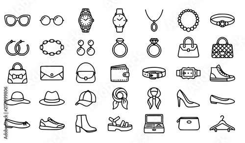 Foto Set of hand drawn fashion accessories and clothing items including bags shoes je