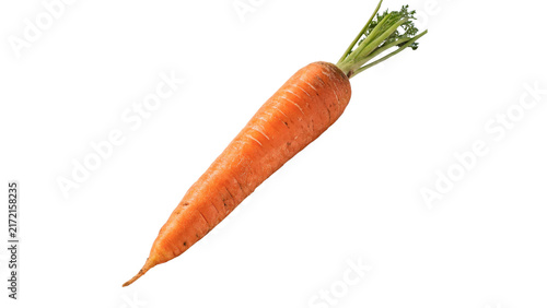 Foto Single fresh organic orange carrot vegetable with green leaves stem isolated on