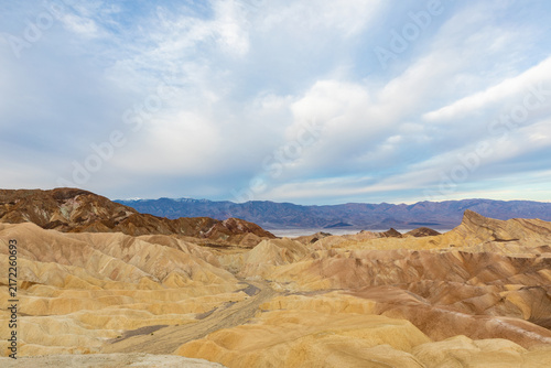 Fotografía 62945-00720 Zabriskie Point in Death Valley Natl Park CA