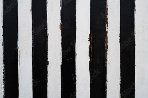 Quadro su tela Black and white striped wood texture background with painted vertical boards and