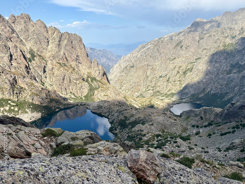 Fotografie Lacs de Melo et de Capitello vus depuis Bocca alle Porte sur le GR20 en Corse