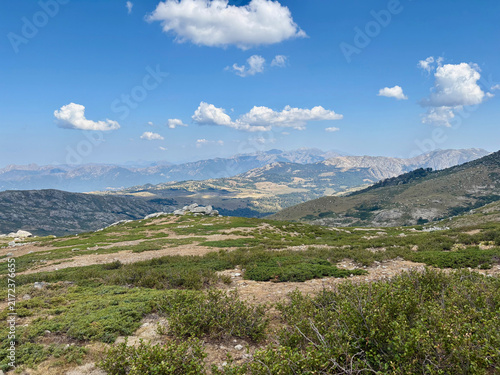 Fotografie Paysage montagneux près du refuge d’Asinau sur le GR20 en Corse