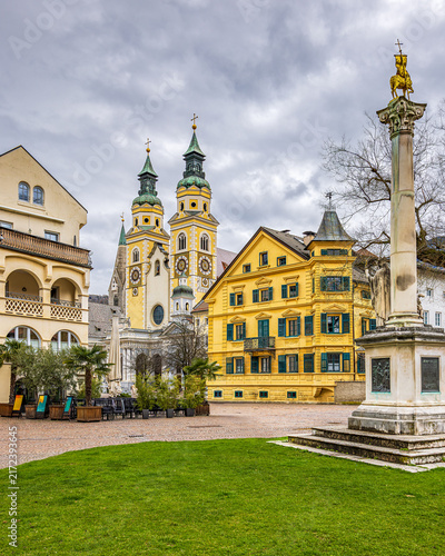 Fotografie Brixen, Bressanone, South Tyrol, Italy, Cathedral and St