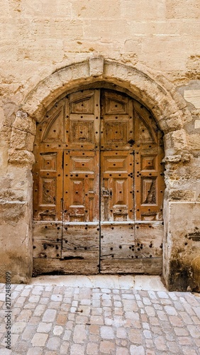 UZES (Gard)