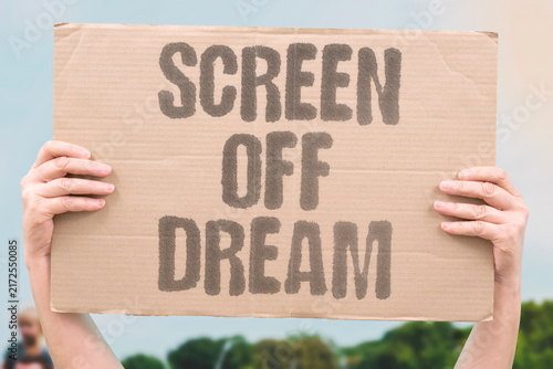 Foto "Screen off dream" Blue light disrupts sleep cycles