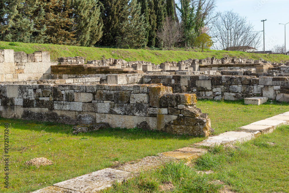 Naklejka premium Ruins of Ancient Macedonian capital Pella, Greece