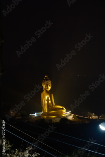 Obraz na plátně Vertical night view from the mountain trail at Khao Wong Phrachan in Lopburi Tha