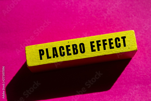 Cuadro en lienzo Placebo Effect text concept photo, representing the mind's influence on health a