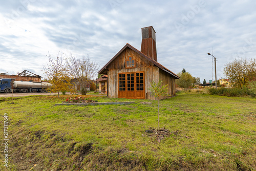 Konstfotografi Historical wooden brine well shaft building at Drohobych saltworks in autumn