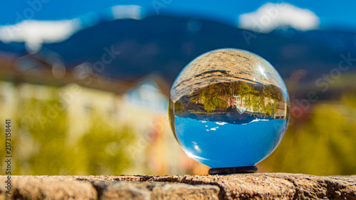 Fotografía Crystal ball alpine summer landscape shot at Brixen, Bressanone, Eisack valley,