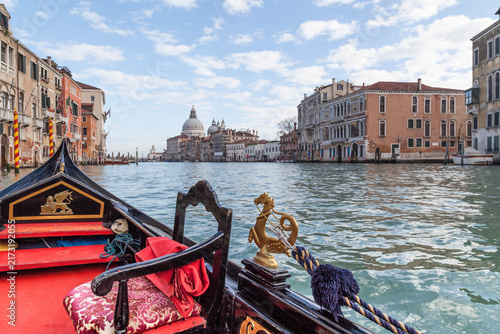 Cuadro en lienzo gondola in venice