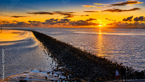 Sonnenuntergang an der Nordseeküste